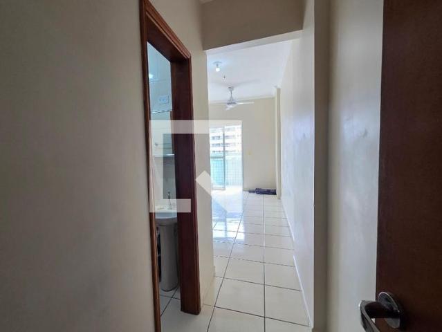 Apartamento aluguel em Região Imediata de Santos, Região Metropolitana da Baixada Santista