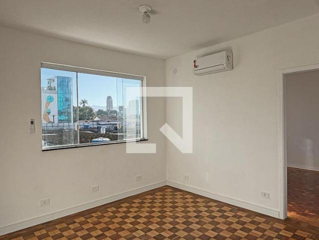 Apartamento aluguel em Região Imediata de Santos, Região Metropolitana da Baixada Santista