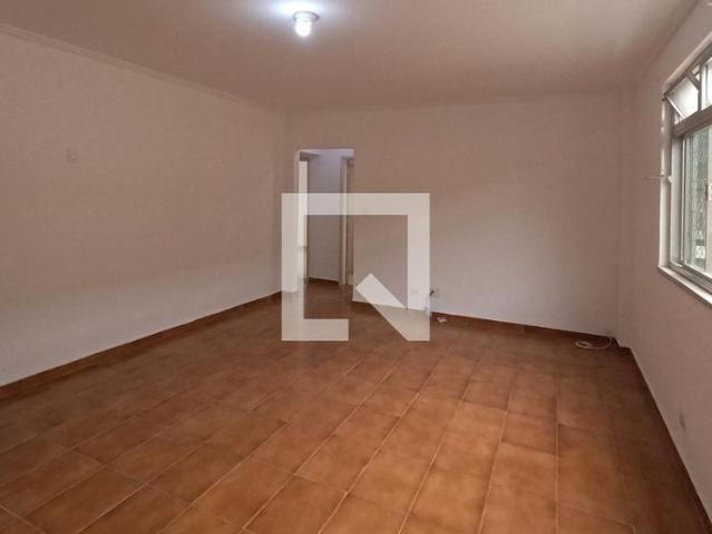 Apartamento aluguel em Região Imediata de Santos, Região Metropolitana da Baixada Santista