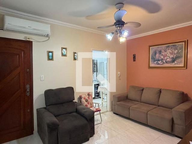 Apartamento aluguel em Região Imediata de Santos, Região Metropolitana da Baixada Santista