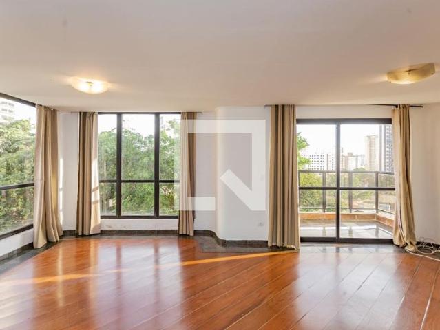 Apartamento aluguel em Região Imediata de São Paulo, Região Metropolitana de São Paulo