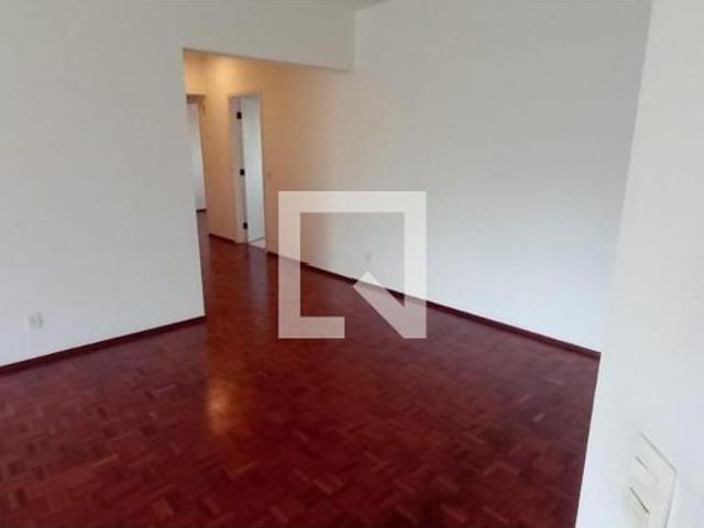Apartamento aluguel em Região Imediata de São José dos Campos, Região Metropolitana do Vale do Paraíba e Litoral Norte
