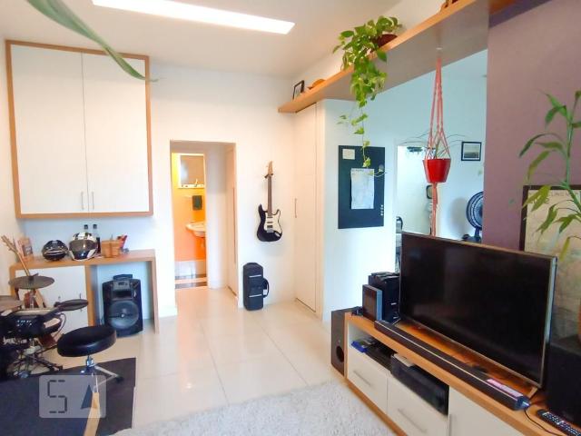 Apartamento aluguel em Santa Marta, Rio de Janeiro