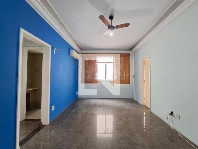 Apartamento aluguel em Santa Marta, Rio de Janeiro