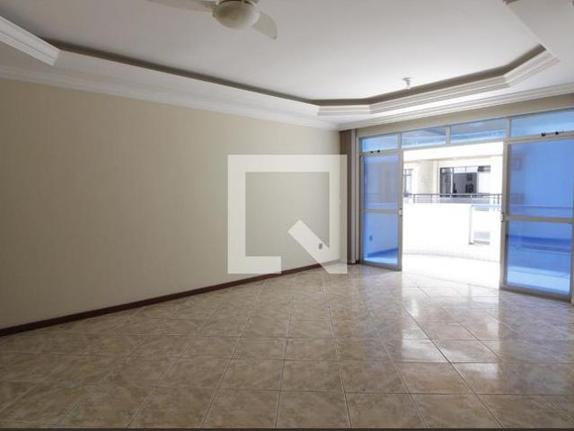 Apartamento aluguel em Cabo Frio