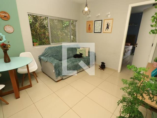 Apartamento aluguel em Região Geográfica Imediata de Salvador, Região Metropolitana de Salvador