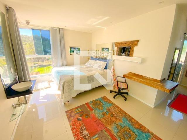 Apartamento aluguel em Região Geográfica Imediata de Florianópolis, Desterro