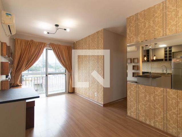 Apartamento aluguel em Região Geográfica Imediata de Porto Alegre, Região Metropolitana de Porto Alegre
