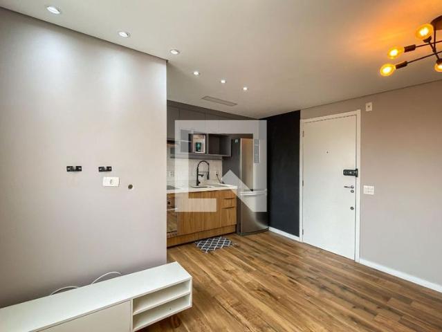 Apartamento aluguel em Cambuci, São Paulo