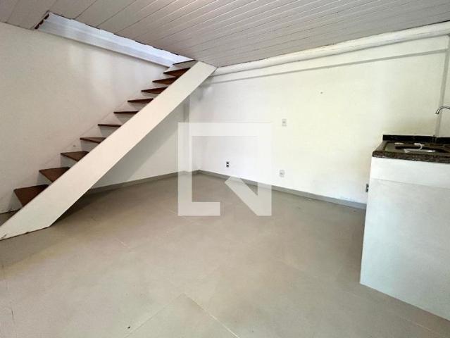 Apartamento aluguel em Região Geográfica Imediata de Florianópolis, Desterro