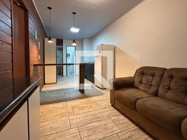 Apartamento aluguel em Região Geográfica Imediata de Florianópolis, Desterro