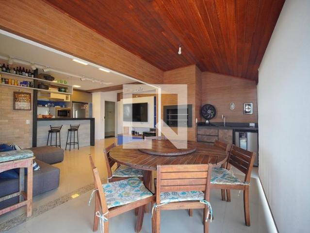 Apartamento aluguel em Campeche Leste, Florianópolis