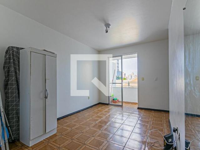 Apartamento aluguel em Região Geográfica Imediata de Florianópolis, São José