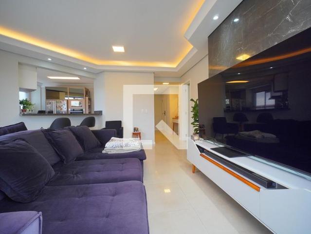 Apartamento aluguel em Região Geográfica Imediata de Florianópolis, São José
