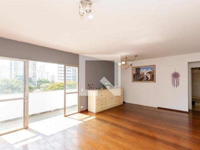 Apartamento aluguel em Região Imediata de São Paulo, Região Metropolitana de São Paulo