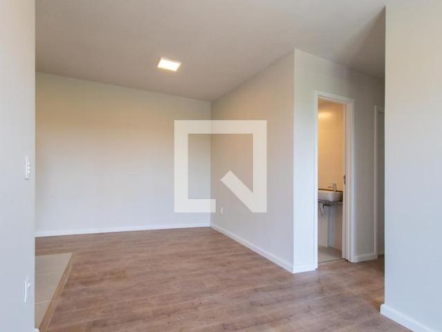 Apartamento aluguel em Residencial do Bosque, Curitiba