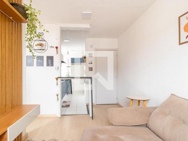 Apartamento aluguel em Campo de Santana, Curitiba