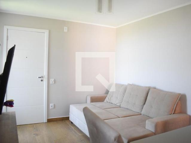 Apartamento aluguel em Vila Rurbana, Curitiba