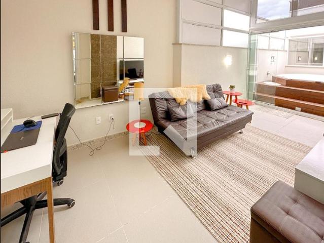 Apartamento aluguel em Região Geográfica Imediata de Florianópolis, Desterro