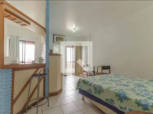 Apartamento aluguel em Região Geográfica Imediata de Salvador, Região Metropolitana de Salvador