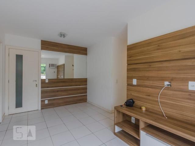 Apartamento venda em Região Pendotiba, Niterói
