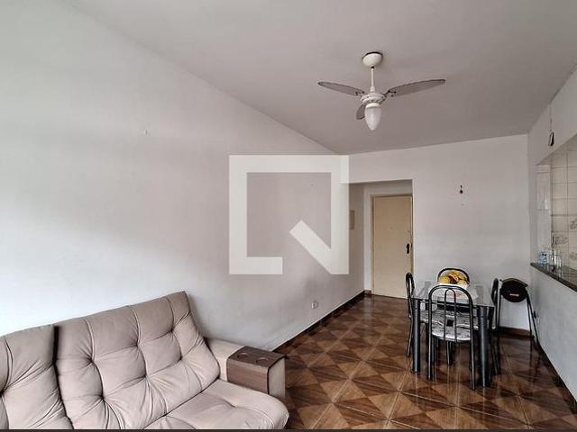 Apartamento aluguel em Região Imediata de Santos, Região Metropolitana da Baixada Santista