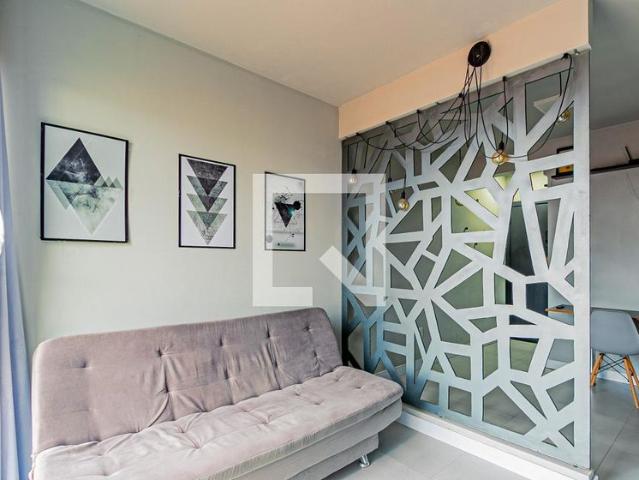 Apartamento aluguel em Capoeiras, Desterro