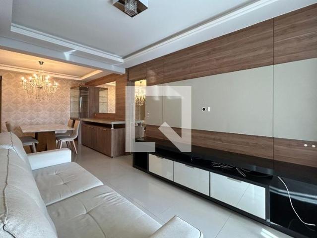 Apartamento aluguel em Região Geográfica Imediata de Florianópolis, Desterro