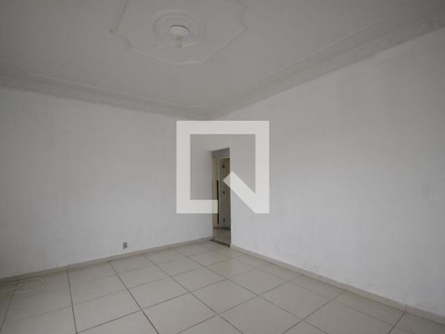 Apartamento aluguel em Cascadura, Rio de Janeiro