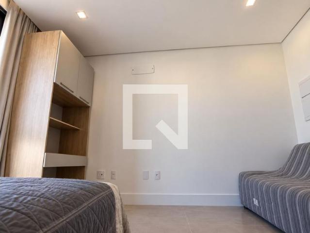 Apartamento aluguel em Região Geográfica Imediata de Florianópolis, Desterro