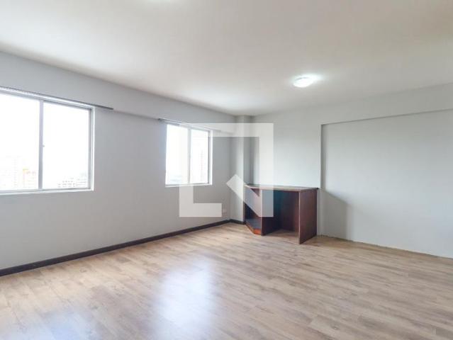 Apartamento aluguel em Região Geográfica Imediata de Curitiba, Região Metropolitana de Curitiba