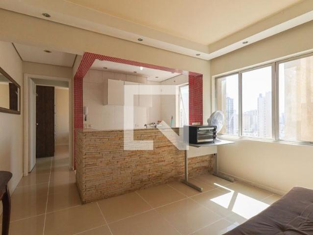 Apartamento aluguel em Curitiba, Centro