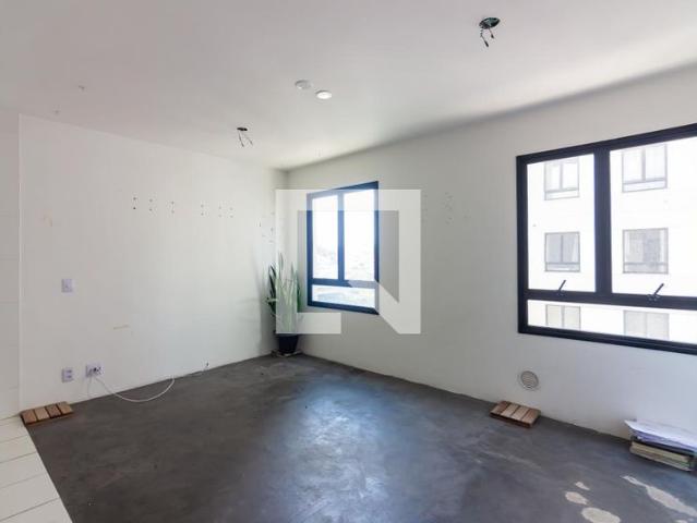 Kitnet aluguel em Região Imediata de São Paulo, Região Metropolitana de São Paulo