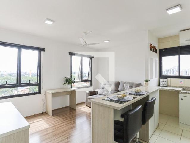 Apartamento aluguel em Região Imediata de São Paulo, Região Metropolitana de São Paulo