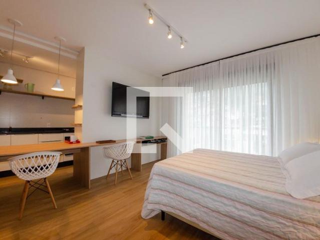 Apartamento aluguel em Região Geográfica Imediata de Florianópolis, Desterro