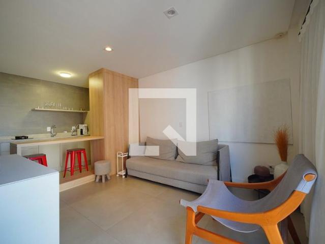 Apartamento aluguel em Morro do Horácio, Florianópolis