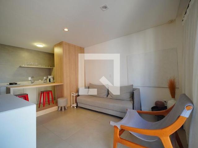 Apartamento aluguel em Região Geográfica Imediata de Florianópolis, Desterro