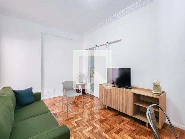 Apartamento aluguel em Bairro de Fátima, Rio de Janeiro