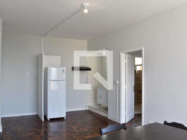 Apartamento aluguel em Curitiba, Centro