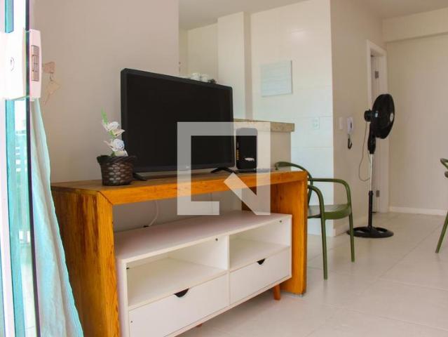 Apartamento aluguel em Região Geográfica Imediata de Cabo Frio, Cabo Frio