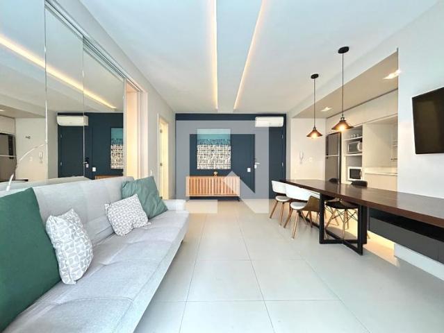 Apartamento aluguel em Região Geográfica Imediata de Florianópolis, Desterro