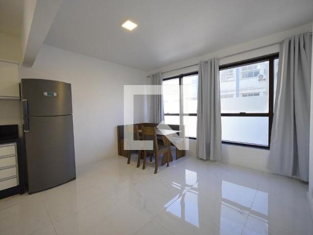 Apartamento aluguel em Região Geográfica Imediata de Florianópolis, Desterro