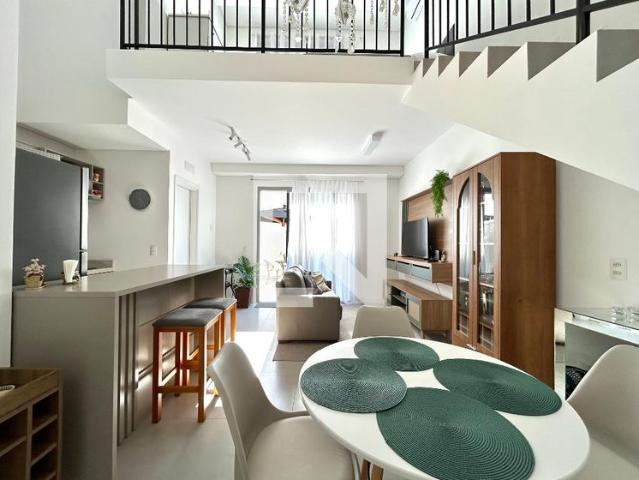 Apartamento aluguel em Região Geográfica Imediata de Florianópolis, Desterro