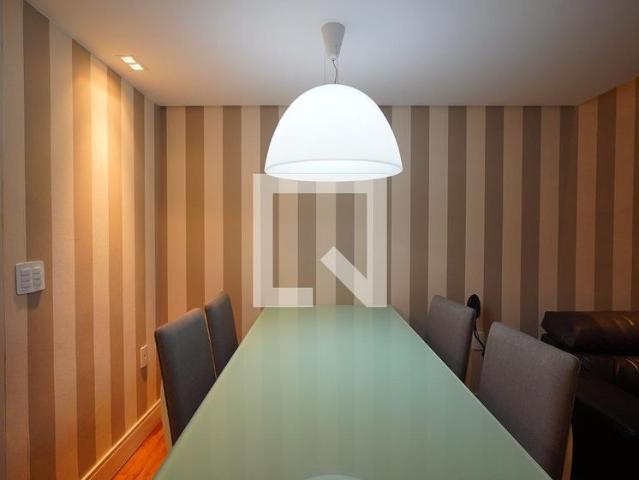 Apartamento aluguel em Região Geográfica Imediata de Florianópolis, Desterro