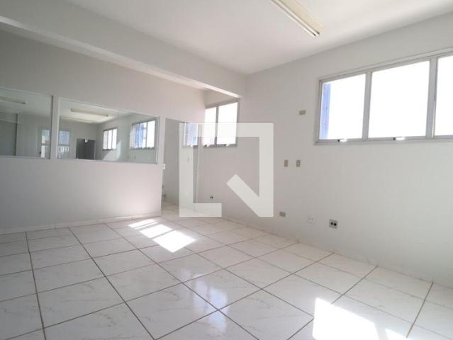 Apartamento aluguel em Região Geográfica Imediata de Uberlândia, Oliveira Fortes