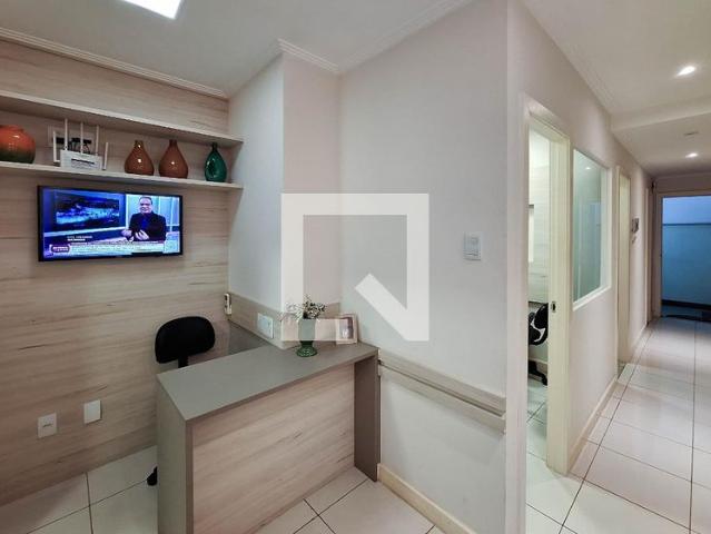 Apartamento aluguel em Região Praias da Baía, Niterói