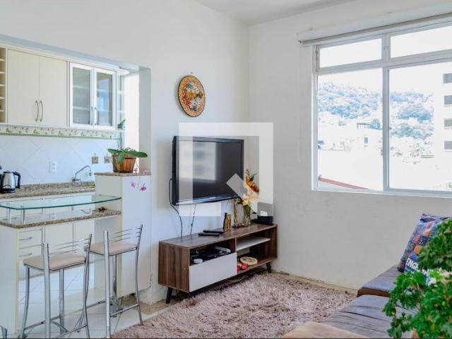 Apartamento aluguel em Região Geográfica Imediata de Florianópolis, Desterro