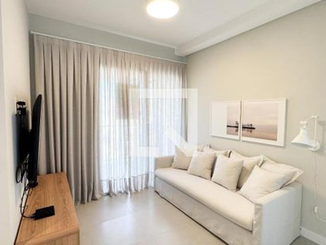 Apartamento aluguel em Região Geográfica Imediata de Florianópolis, Desterro
