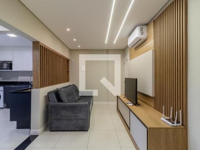 Apartamento aluguel em Região Geográfica Imediata de Florianópolis, Desterro