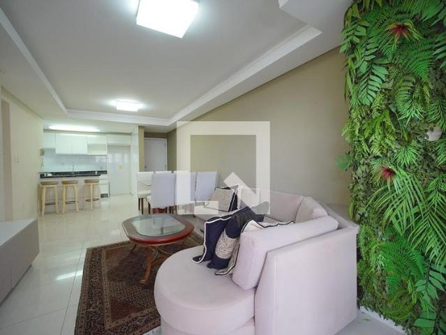 Apartamento aluguel em Região Geográfica Imediata de Florianópolis, Desterro